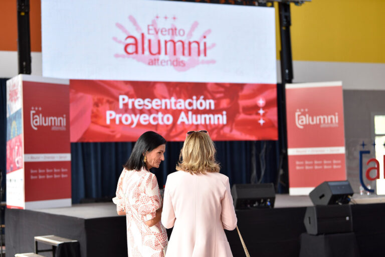 Presentación Alumni Attendis en Granada