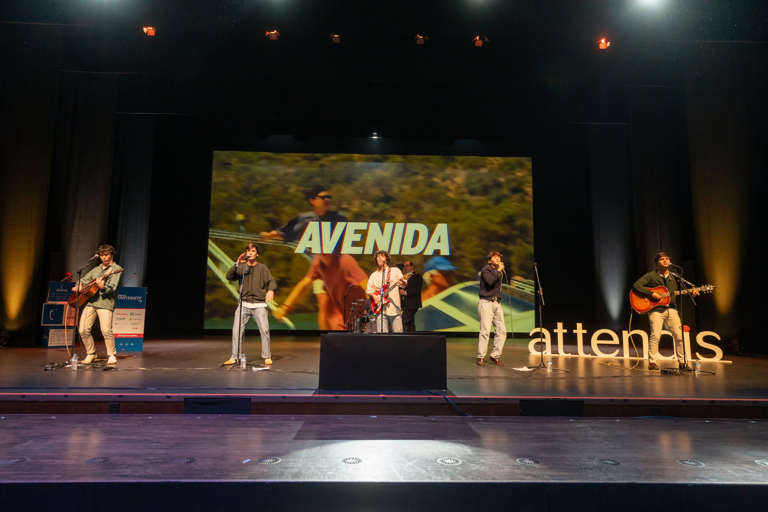 Grupo Avenida